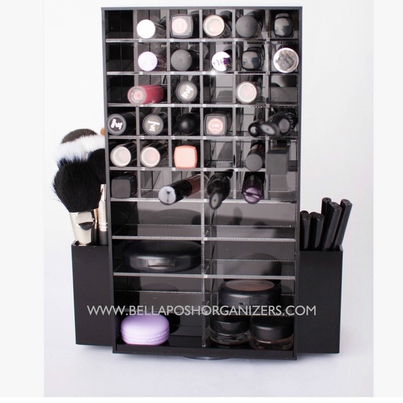 BellaPosh Spinning Organizer - Picture 1 of 1